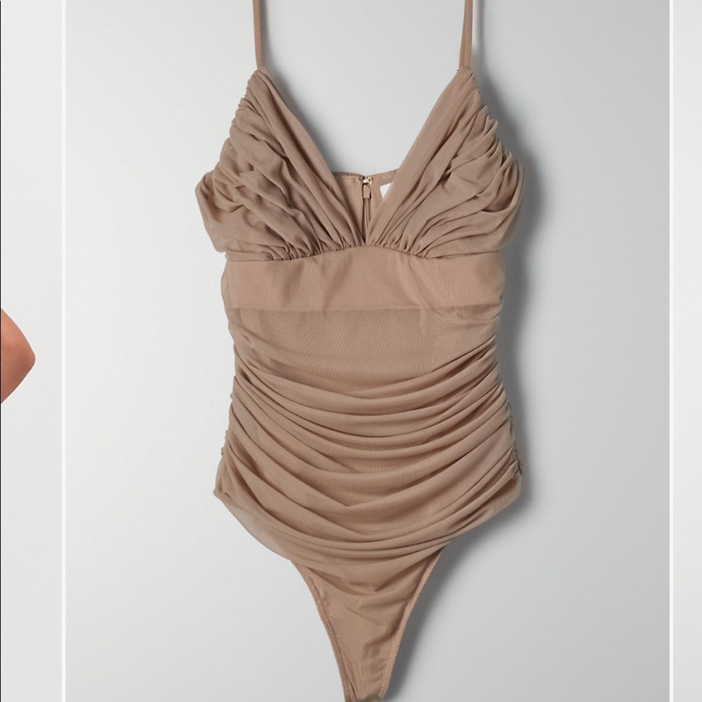 Babaton Luxor V-Neck Bodysuit - NEW WITH TAGS